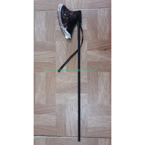 Búa sắc Halloween