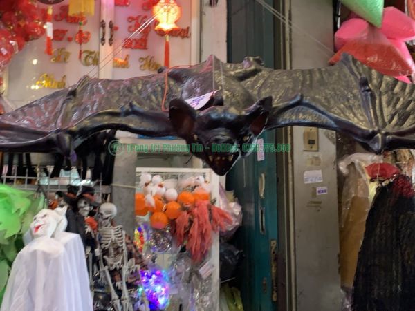 Không khí Halloween sôi động tháng 10