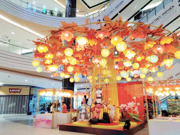Ý tưởng trang trí đèn trung thu cho siêu thị