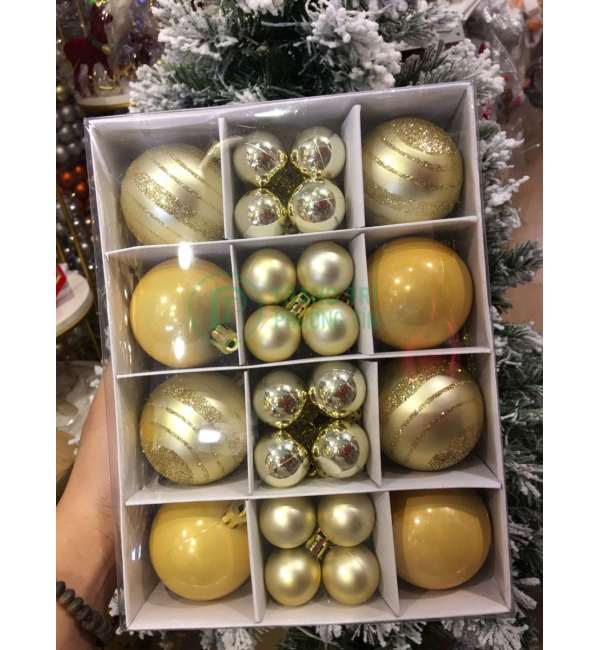 Hộp quả châu màu vàng