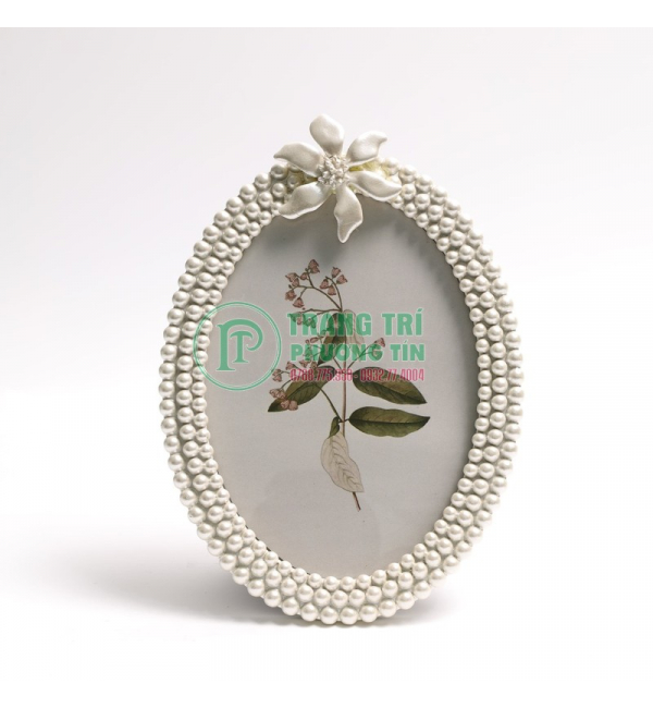 Khung ova sang trọng hoa phía trên