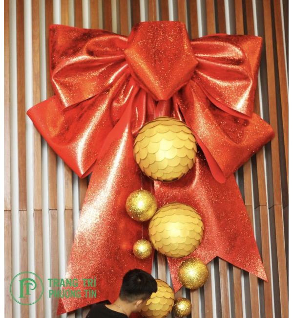 Nơ đỏ trang trí Giáng Sinh