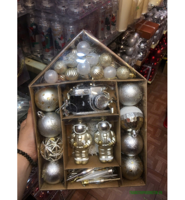 Bộ quả châu và phụ kiện