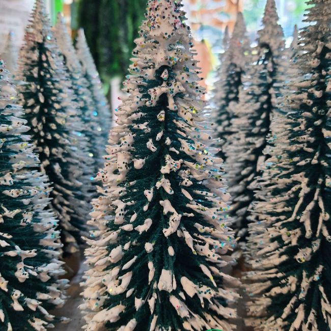 Cây thông Noel mini để bàn