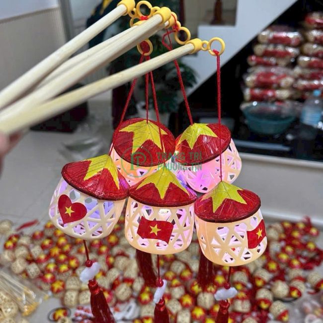 Cung cấp đèn trung thu 2026 giá sỉ - hình 132