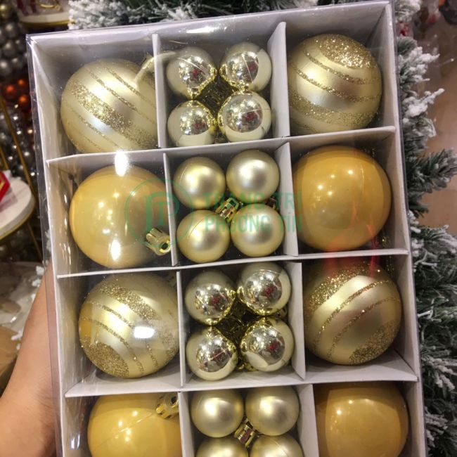 Hộp quả châu màu vàng