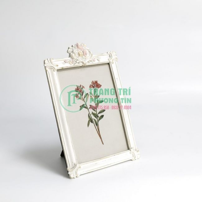 Khung hoa văn chữ nhật hoa đính kèm