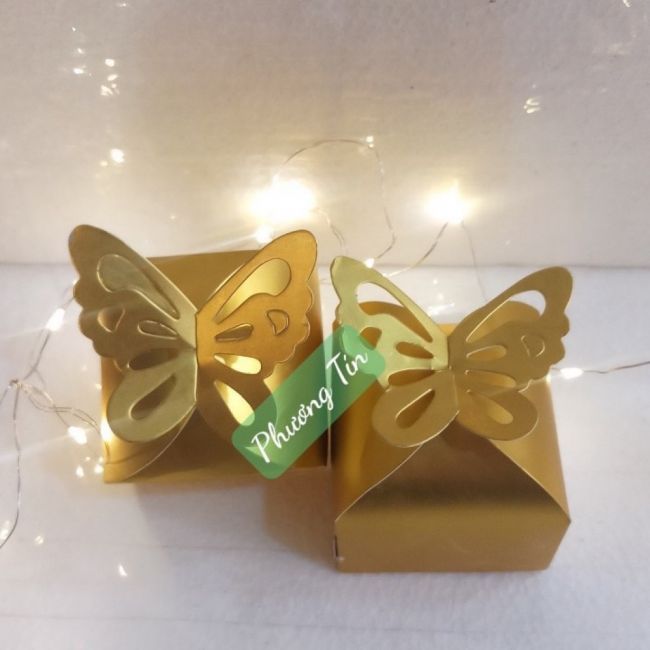 Hộp bánh phu thê