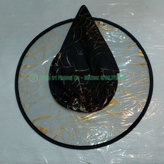 Nón phù thủy đen vành nón trong