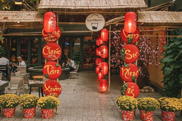 Các ý tưởng trang trí Tết đẹp cho quán cafe