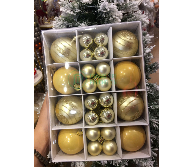 Hộp quả châu màu vàng