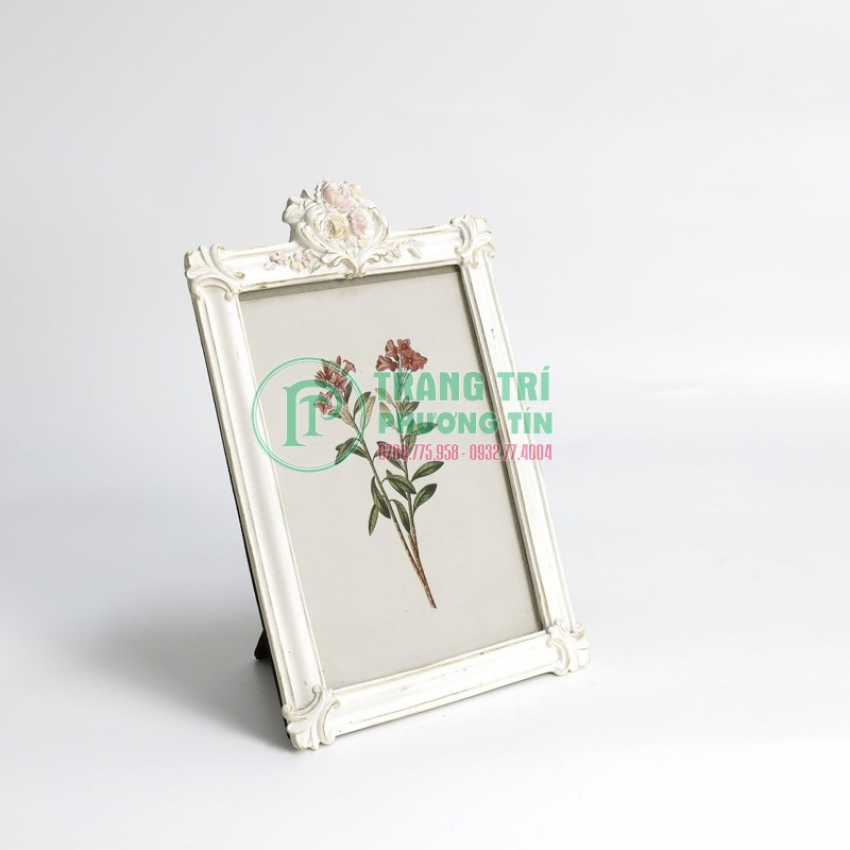 Khung hoa văn chữ nhật hoa đính kèm