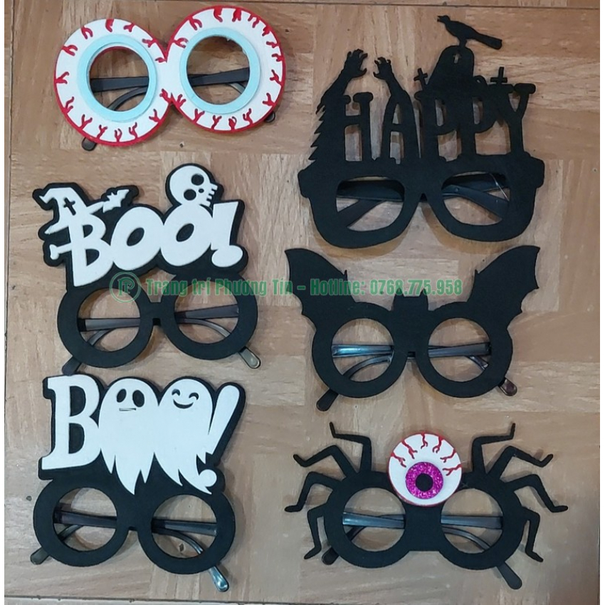 Mắt kính quái đản